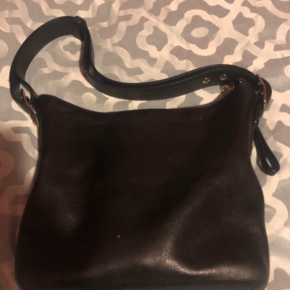 Purse - Picture 1 of 8